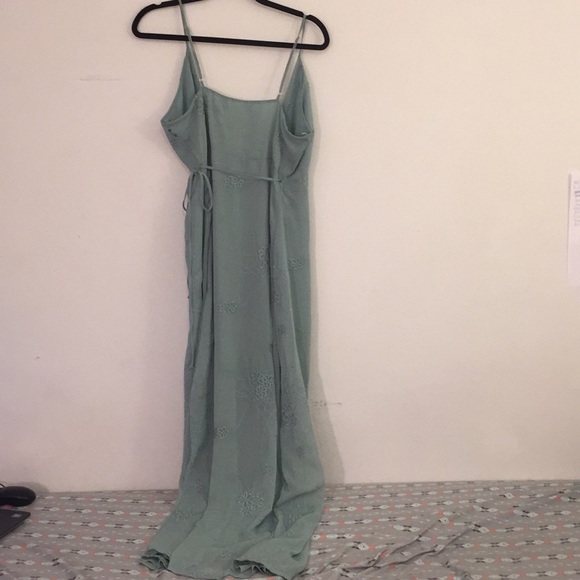 *BOGO 50%*BN Astr seafoam embroidered maxi dress - Picture 7 of 8
